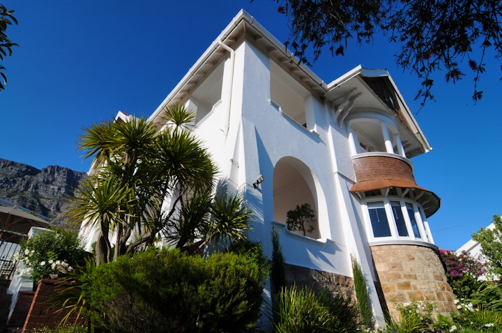 Cape Town Accommodation at Abbey Manor Luxury Guesthouse | Viya