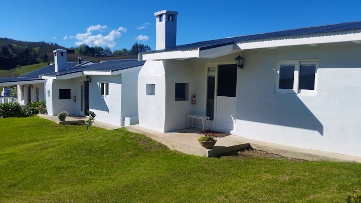 Grabouw Accommodation at Paul Wallace Wines and Guest Cottages | Viya