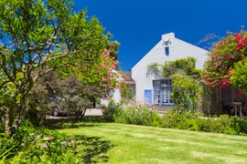 Plettenberg Bay Accommodation at Cornerway House B&B | Viya