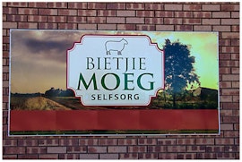 Karoo Accommodation at Bietjie Moeg Self-catering | Viya