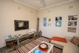 Port Edward Accommodation at Dolphin Bay Beach Cottage | Viya