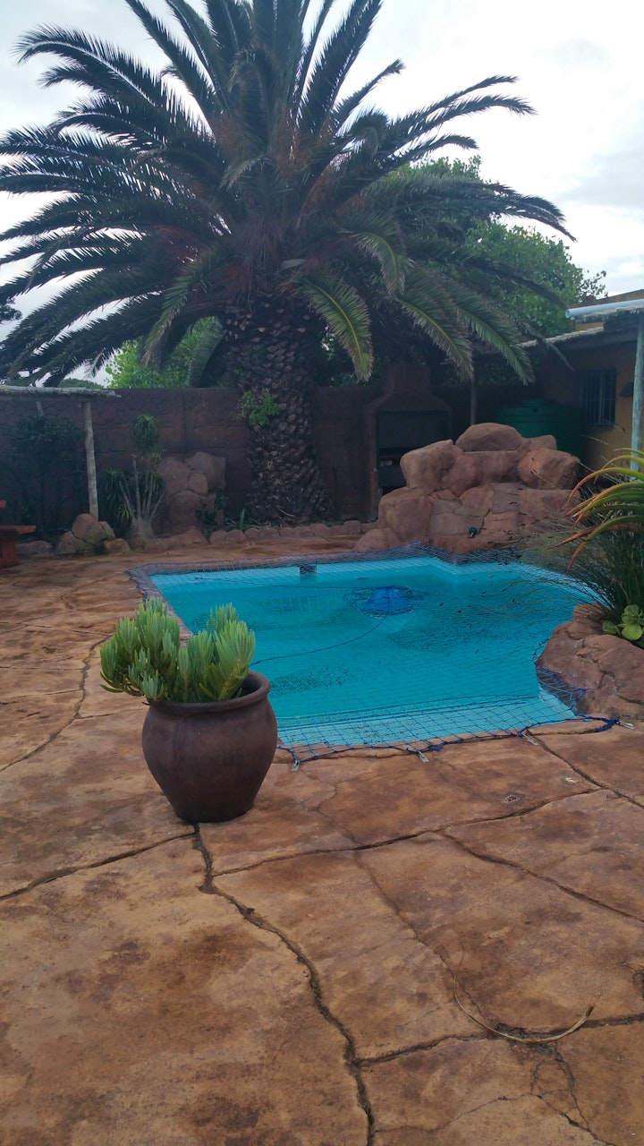 Cape Town Accommodation at Flintstones Guest House - Cape Town | Viya