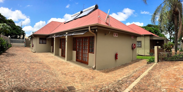 Soutpansberg Mountains Accommodation at Red Roof Gastehuis | Viya