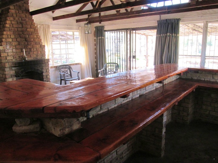 Cradle Of Humankind Accommodation at Bernallys Fishing Lodge | Viya