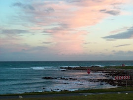 Struisbaai Accommodation at Rus 'n Bietjie | Viya