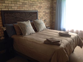 Jeffreys Bay Accommodation at Cedarlaan 16 | Viya