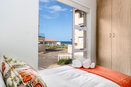 Kingsburgh Accommodation at 2 La Mer | Viya