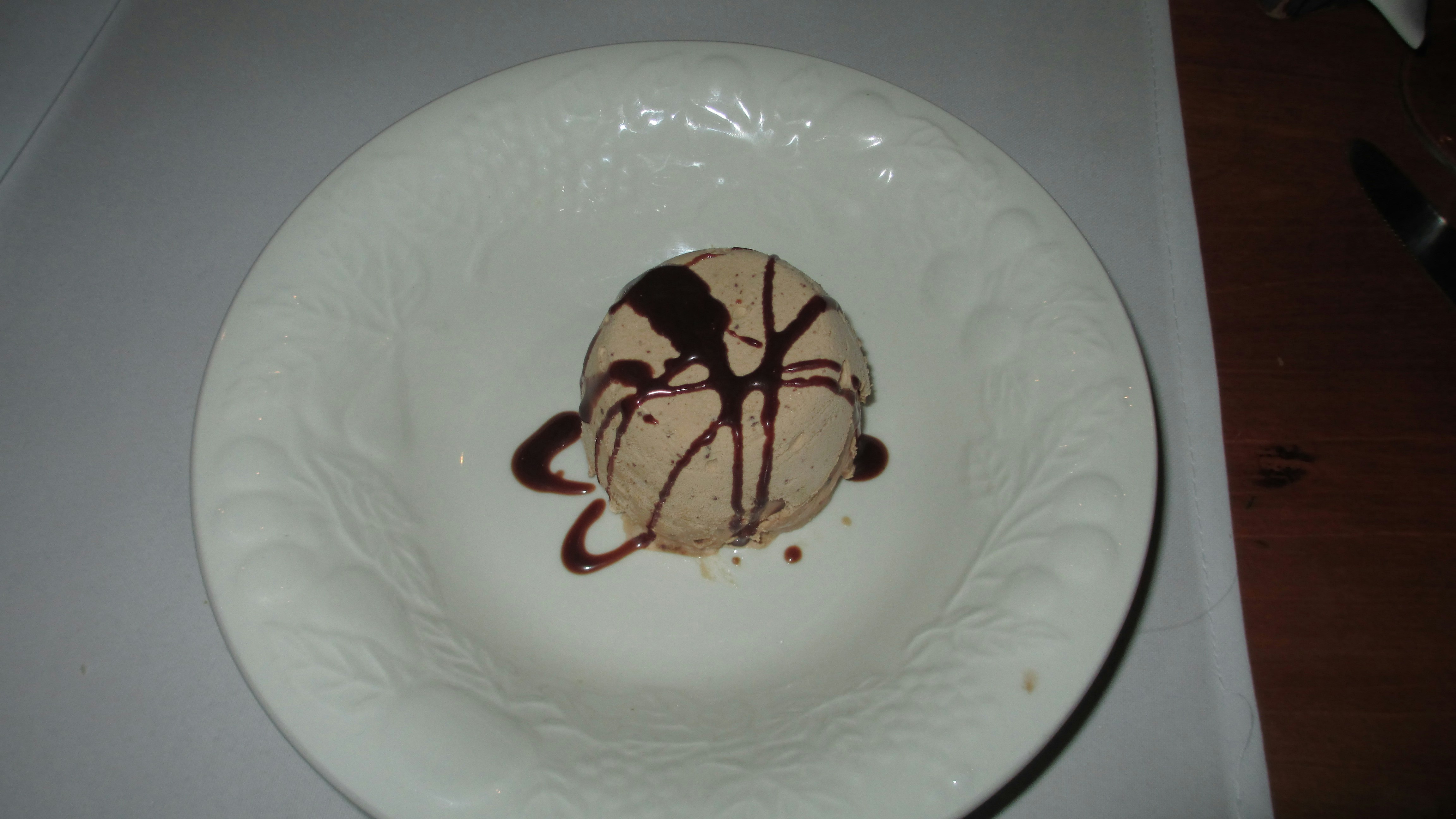 Reader's Restaurant And Curious Cats Gift Shop