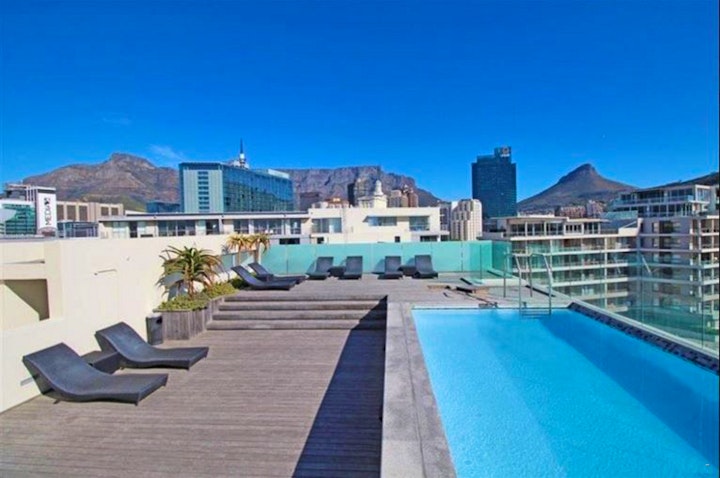 Cape Town Accommodation at 410 Harbour Bridge | Viya