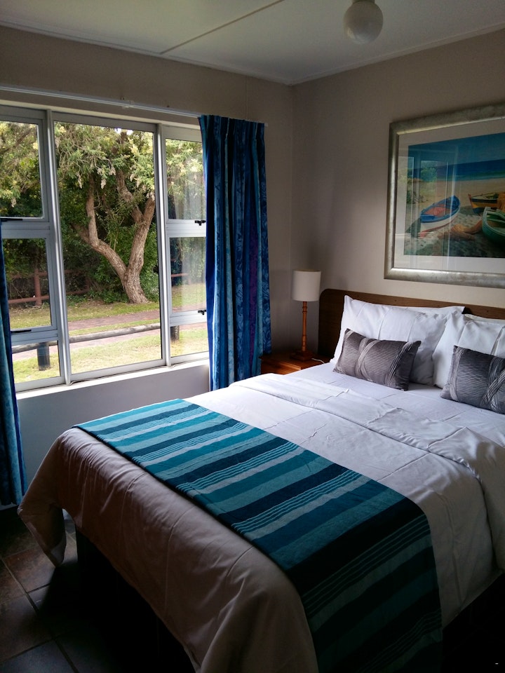 Western Cape Accommodation at Secluded Beach Cottage | Viya