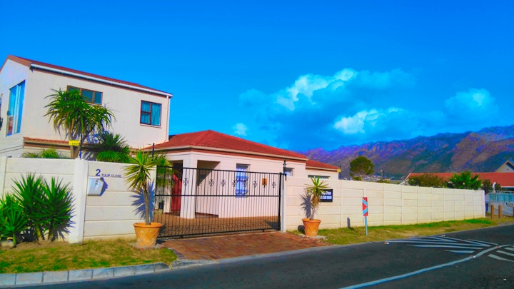 Cape Town Accommodation at Bay Breeze | Viya