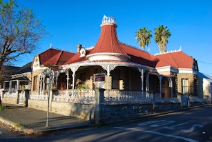 Le Roux Townhouse