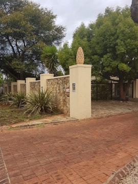 Pretoria Accommodation at LightStone Guest House | Viya