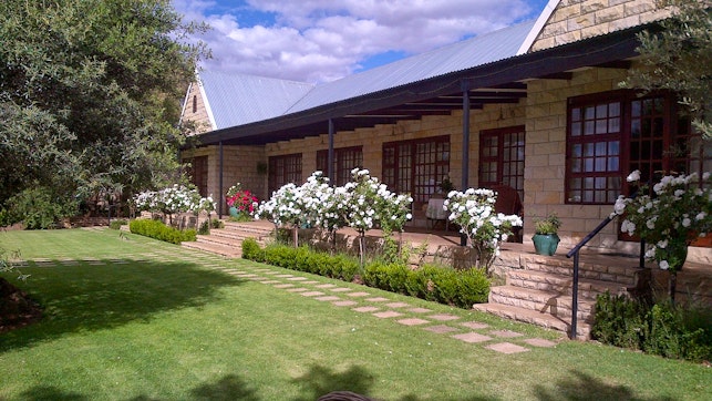  by Olive Hill Country Lodge | LekkeSlaap