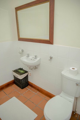 Sarah Baartman District Accommodation at 4 Parsonage Street - De Kothuize | Viya