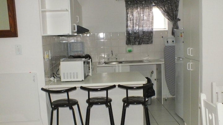 Cape Town Accommodation at Trixie Self Catering 2 Bedroom Apartment | Viya