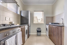 Northern Suburbs Accommodation at UniqueStay Mayfair Deluxe 3 Bedroom Apartment | Viya