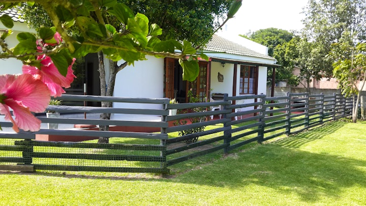 Eastern Cape Accommodation at Cob Cottage | Viya