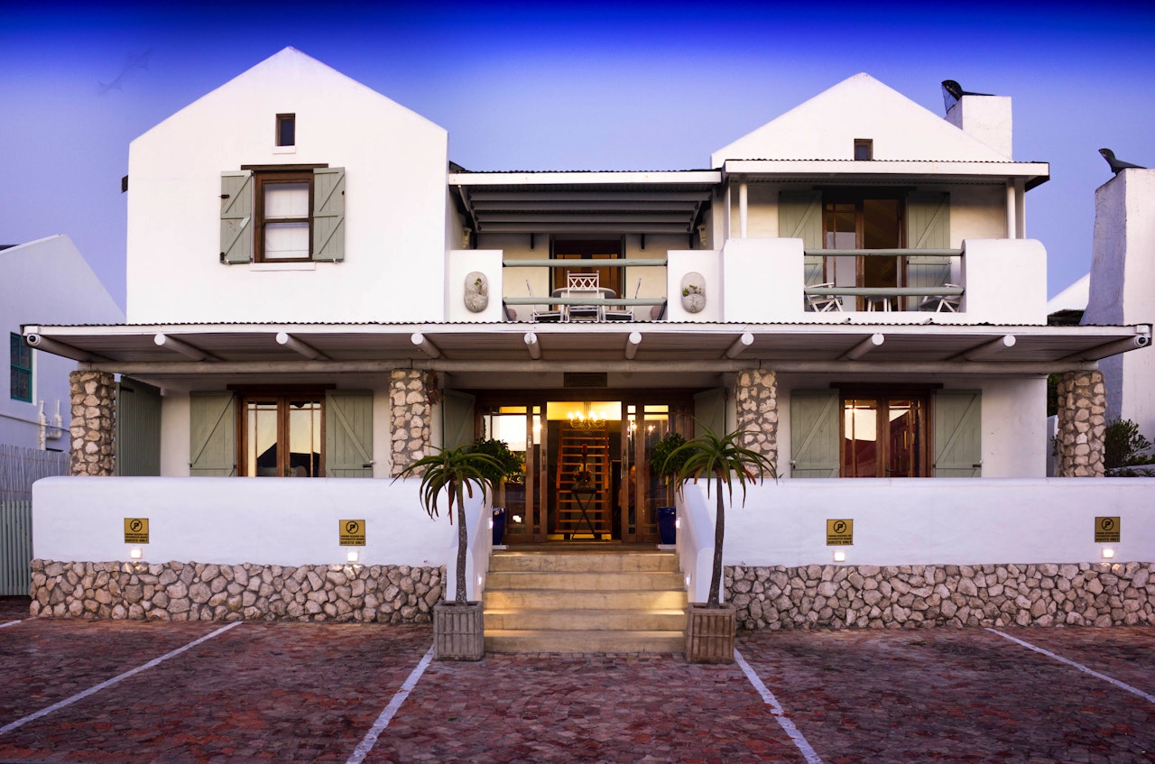 Paternoster Accommodation at  | Viya