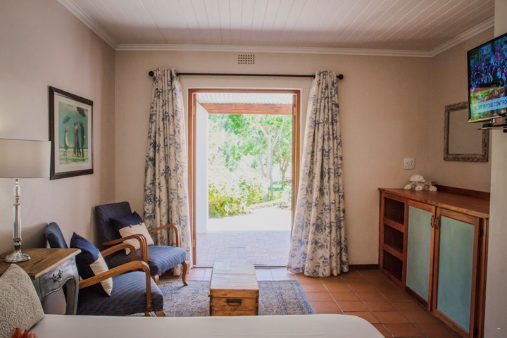Overberg Accommodation at Aan de Oever Guest House | Viya
