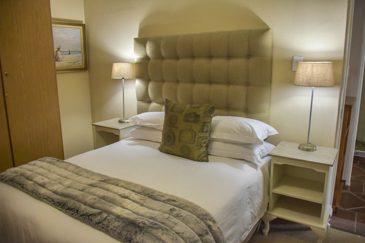 Drakensberg Accommodation at Clarens Retreat | Viya