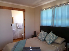 Mossel Bay Accommodation at Ocean Self-catering Cottage | Viya