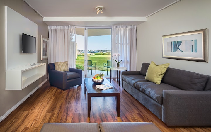Northern Suburbs Accommodation at Lagoon Beach Hotel | Viya