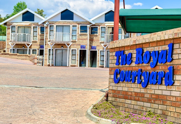 Eastern Cape Accommodation at The Royal Courtyard | Viya