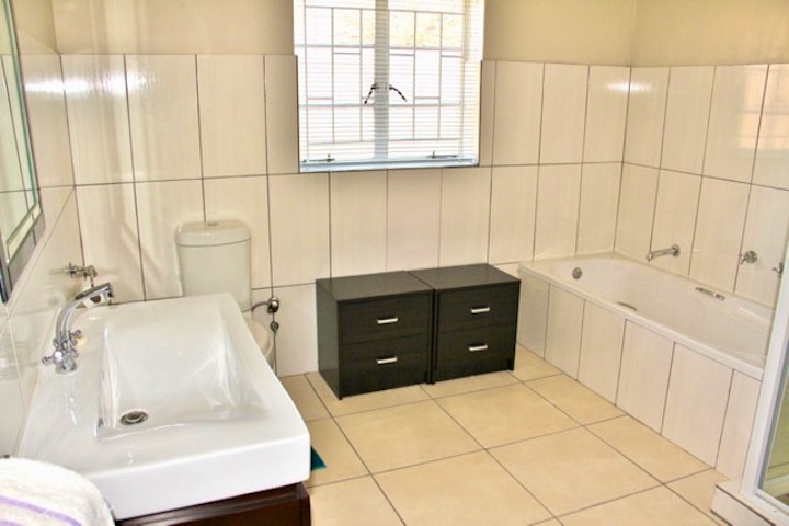 Western Cape Accommodation at Klein Avontuur Guesthouse | Viya