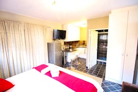 Bloubergstrand Accommodation at  | Viya