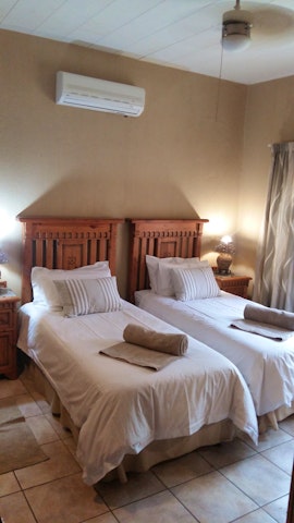 Kruger National Park South Accommodation at Mispel House 225 | Viya