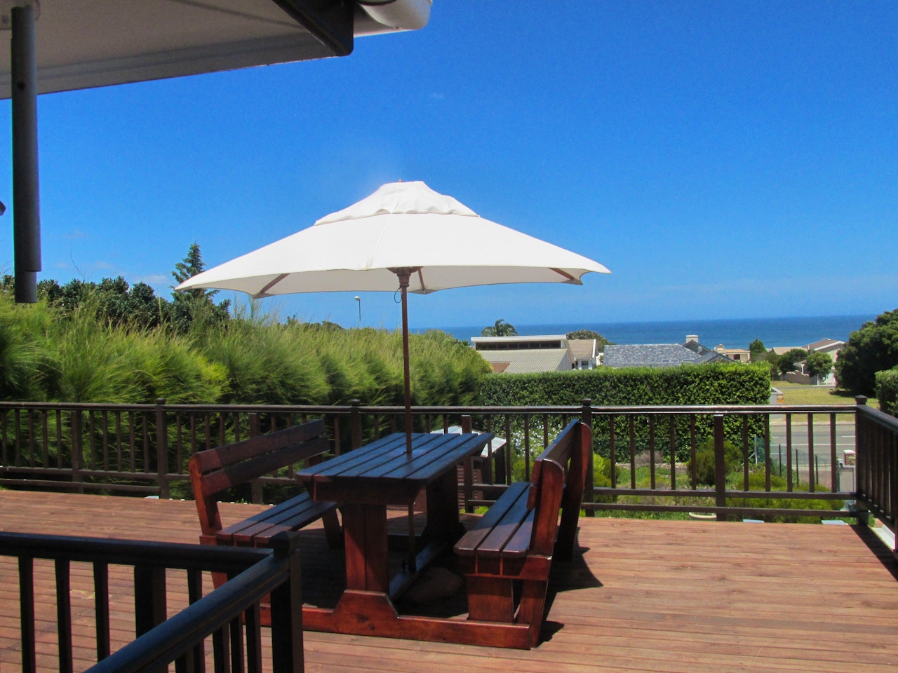 Hermanus Accommodation at  | Viya