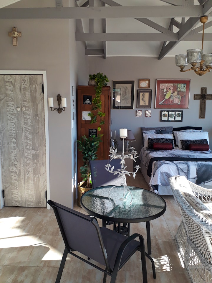 Overberg Accommodation at Whale of a Time | Viya