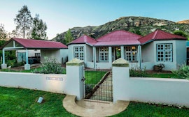 Drakensberg Accommodation at Frost House | Viya