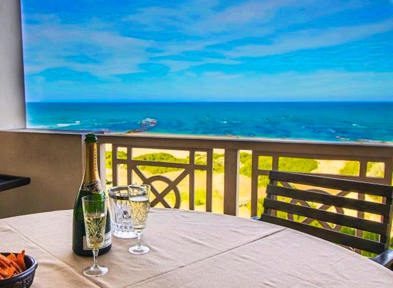 Jeffreys Bay Accommodation at  | Viya