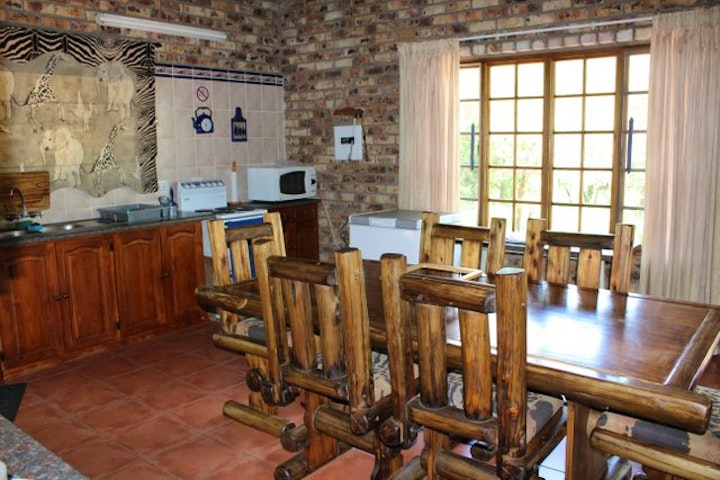 Kruger National Park South Accommodation at Korhaan Self-Catering Cottage | Viya