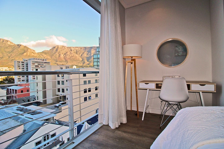 Cape Town Accommodation at Sensational Sentinel | Viya