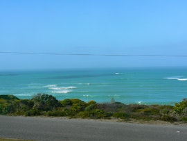 Struisbaai Accommodation at Ocean View 163 | Viya