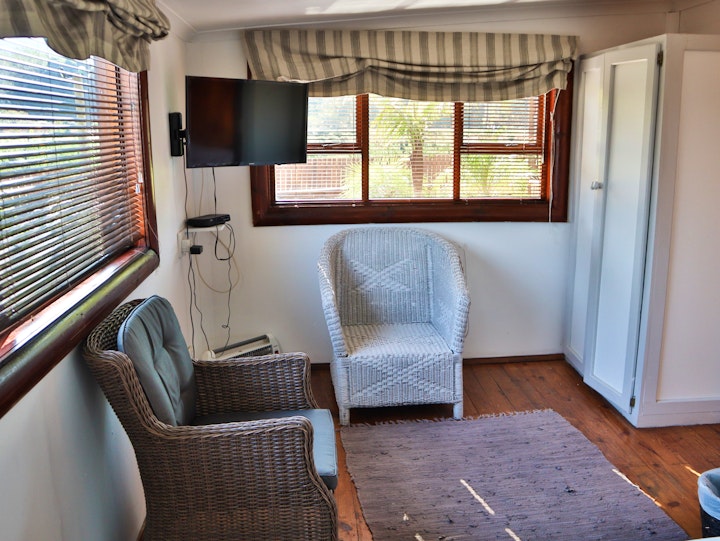 Garden Route Accommodation at Mountain Breeze Log Cabins | Viya