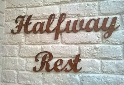  by Halfway Rest | LekkeSlaap
