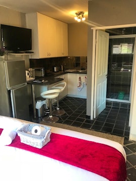 Bloubergstrand Accommodation at Bloubergstrand Self-catering Studio Apartment | Viya