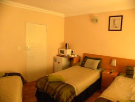 Johannesburg Accommodation at Eikenhof Country Guesthouse | Viya