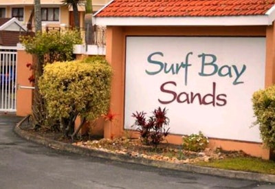  by Surf Bay Sands 29 | LekkeSlaap