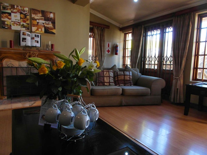 Gauteng Accommodation at 2 Leafed Doors | Viya