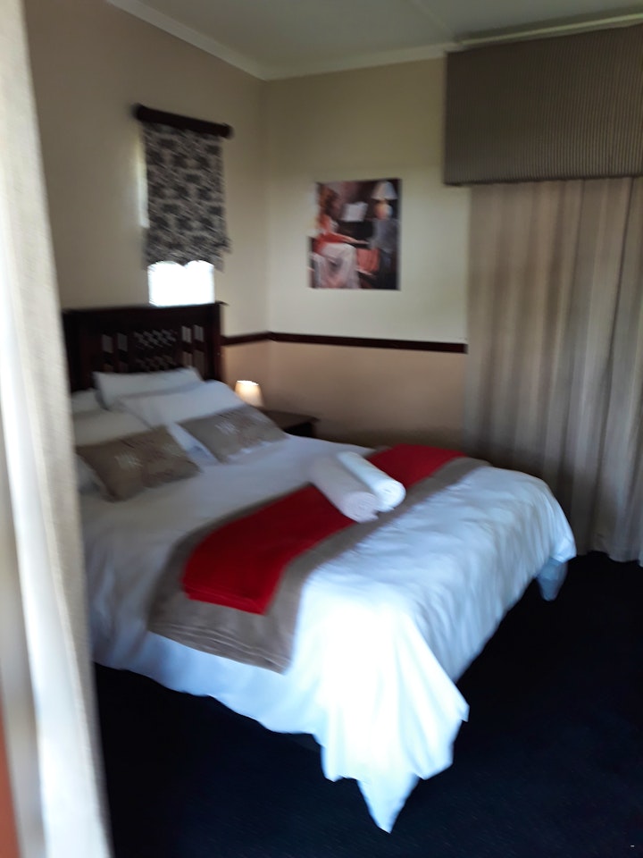 Karoo Accommodation at Elvee Accommodation | Viya