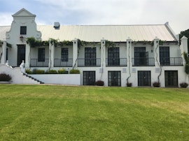 Cape Town Accommodation at Hoogeind Manor | Viya