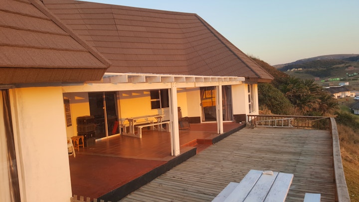 Eastern Cape Accommodation at Davison Cottage Hole in the Wall | Viya