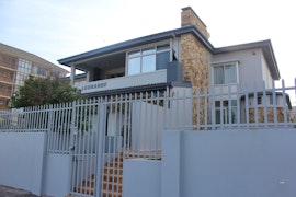 Cape Town Accommodation at Leonahof 1 | Viya