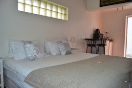 Karas Accommodation at  | Viya