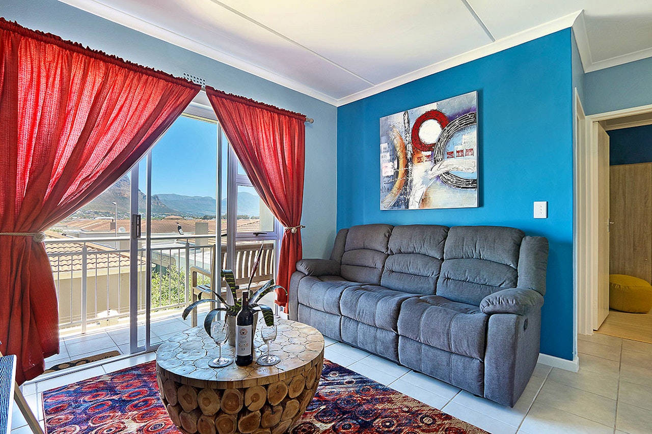 Southern Suburbs Accommodation at  | Viya